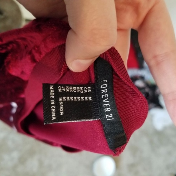 !!SOLD!! Velvet "Paradise" T-Shirt - Picture 6 of 6